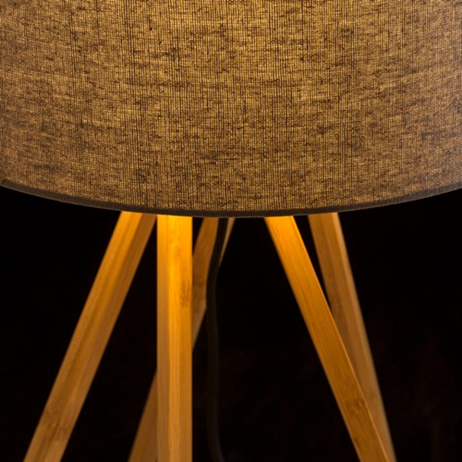 Lámpara de madera
